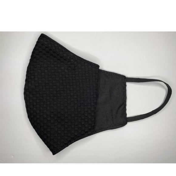 Black Face Mask | Nose Wire - Picture 3 of 5